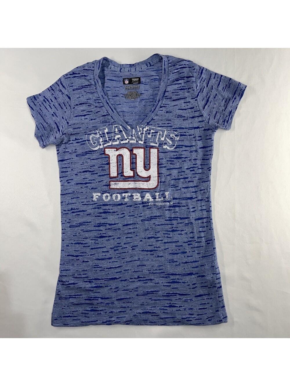 New York Giants Football Jersey Shirt Women’s Size Medium Distressed V Neck